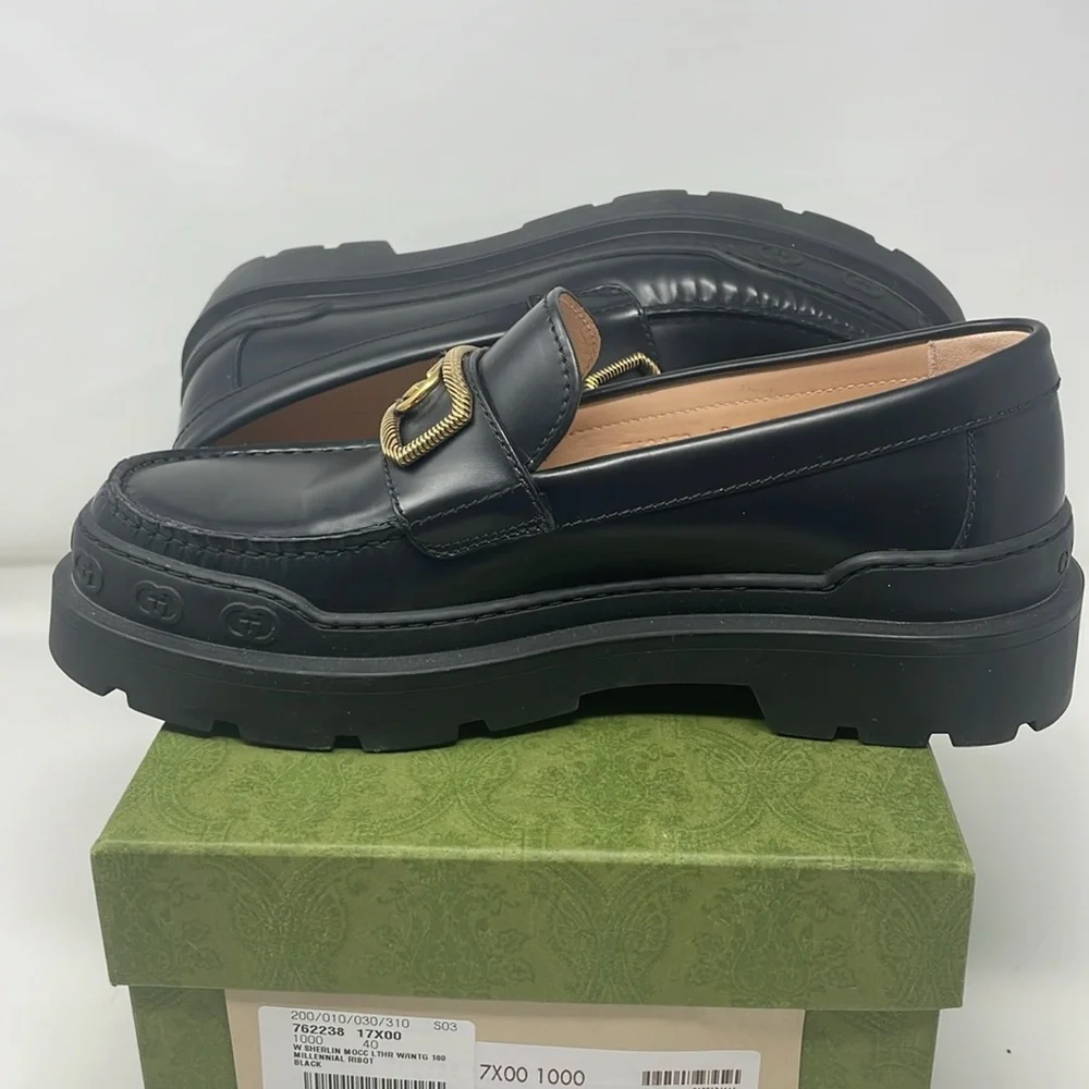 Gucci Sherlin Moccasin Millennial Ribot Black Gold Logo Leather Loafers Size 40